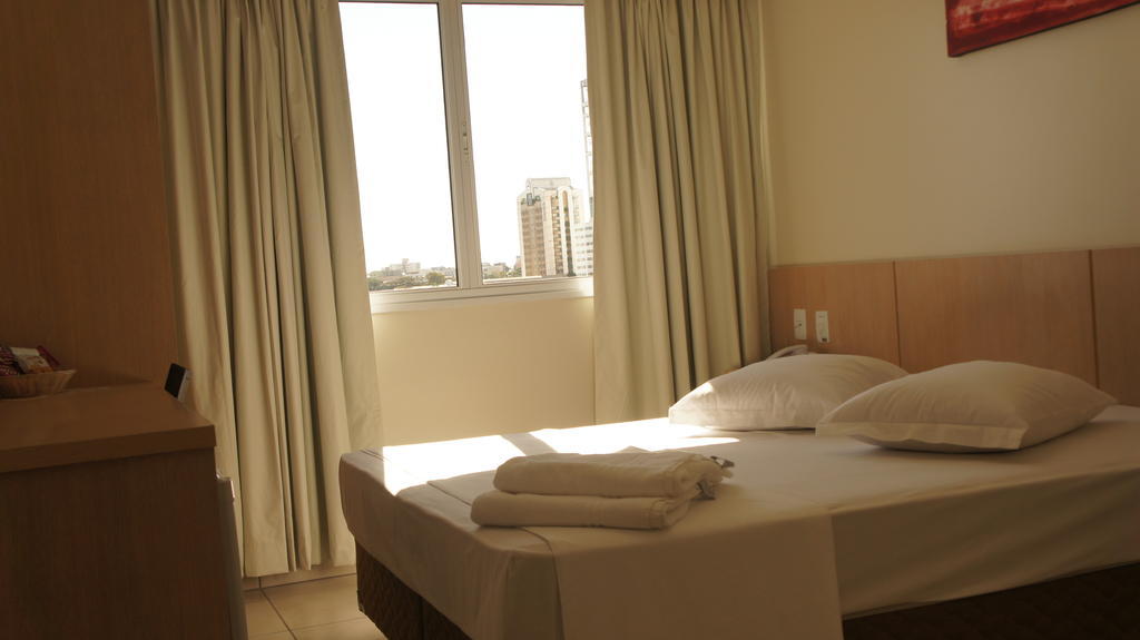 Savana Hotel Uberlândia Rom bilde